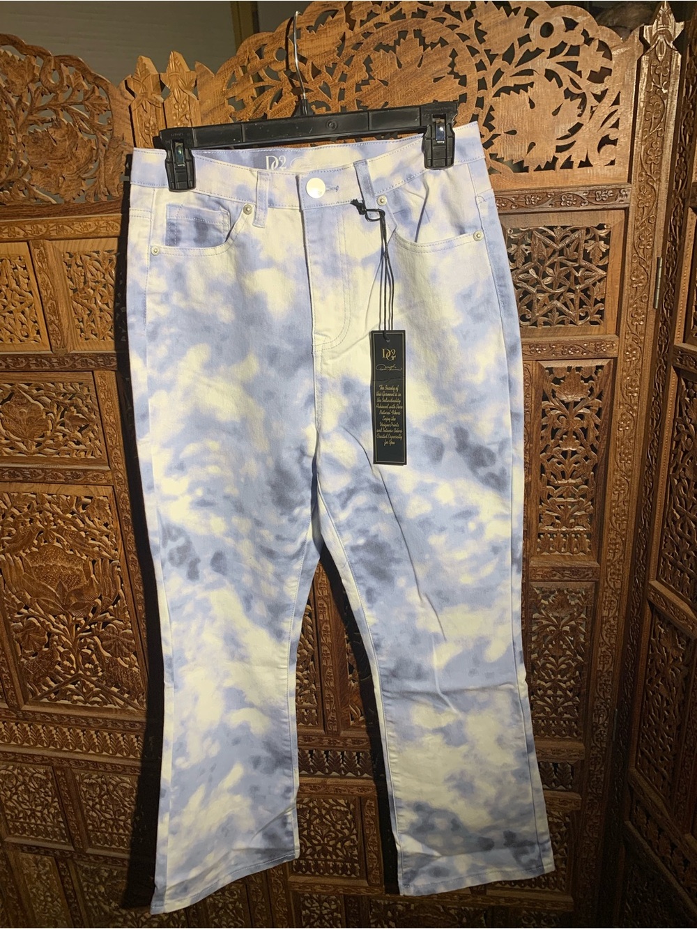 DG2 by Diane Gilman Blue and Cream Tie-Dye Wide Leg Jeans